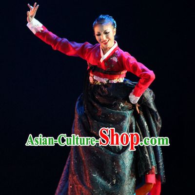 Traditional Korean Dance Costumes for Women