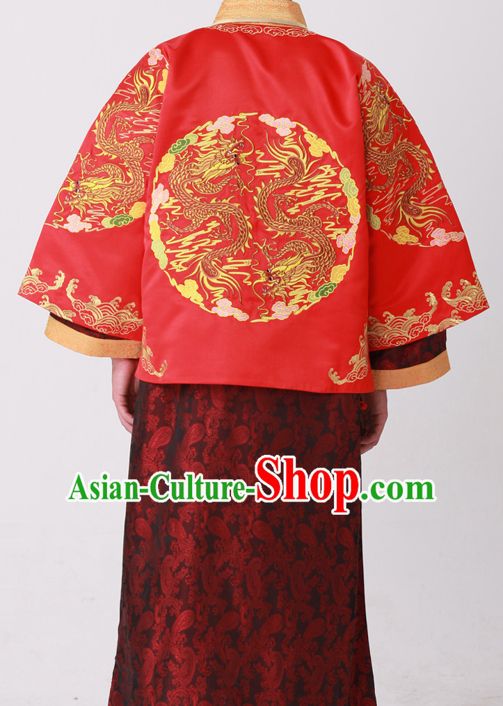 Chinese wedding dress traditional bridal costumes and hair accessories Chinese wedding dress traditional bridal costumes and hair accessories
