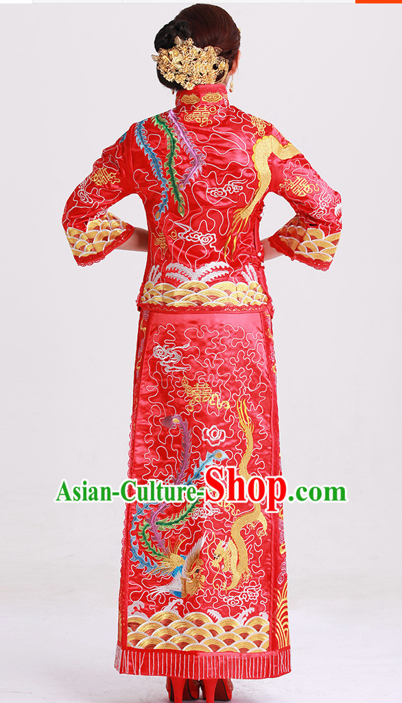 Chinese wedding dress traditional bridal costumes and hair accessories Chinese wedding dress traditional bridal costumes and hair accessories