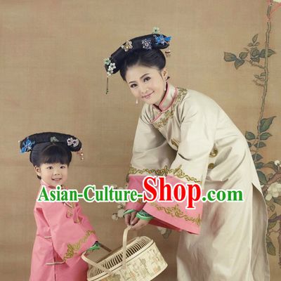Traditional Chinese Minguo Time Hanfu Dress Ancient Chinese Dress Clothing and Hair Accessories 2 Sets for Mother and Daughter