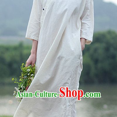 Chinese Traditional Mandarin Attire for Women