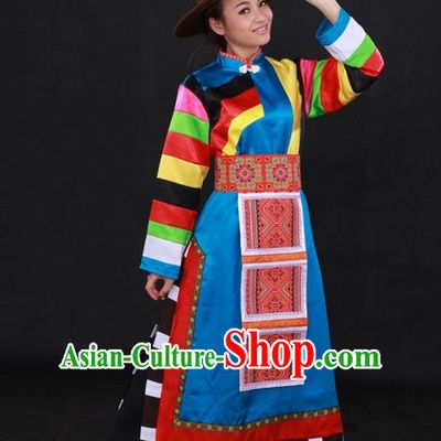 Traditional Chinese Ethnic Minority Tu People Clothing and Hat Complete Set for Women