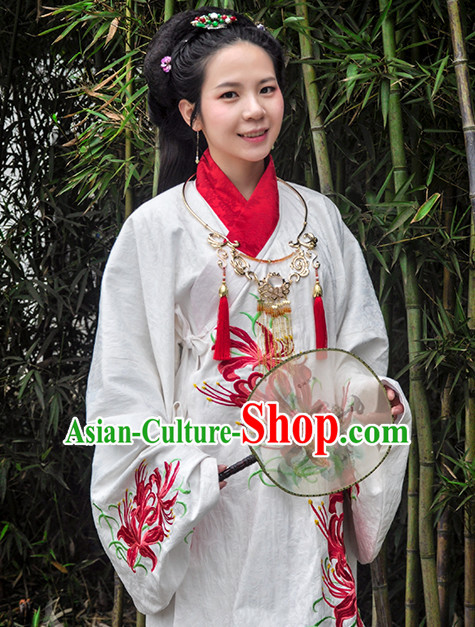 Chinese Traditional Hanfu Clothese Complete Set for Women. Chinese Traditional Hanfu Clothese Complete Set for Women.