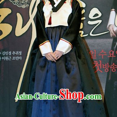 Ancient Korean Mysterious Lady Hanbok Costumes