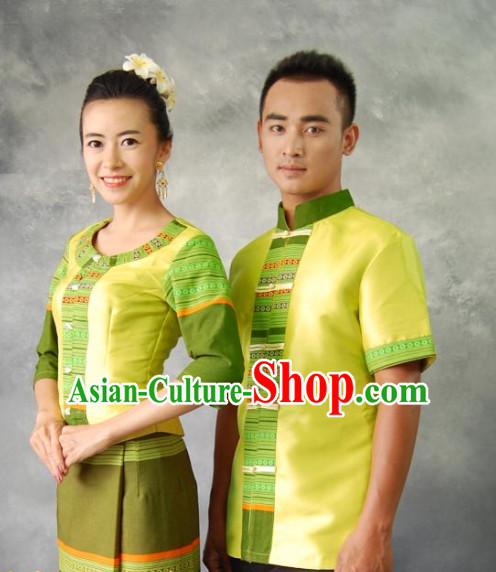 Traditional Korean Clothing for Men and Women Traditional Korean Clothing for Men and Women