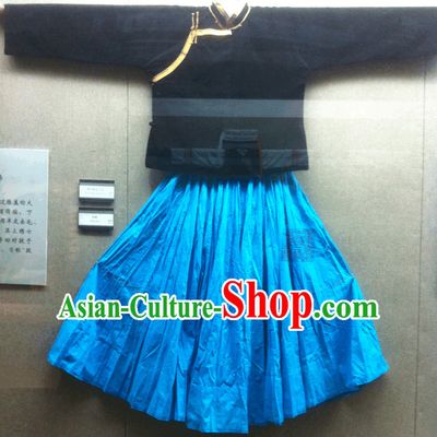 China Ethnic Female Dresses