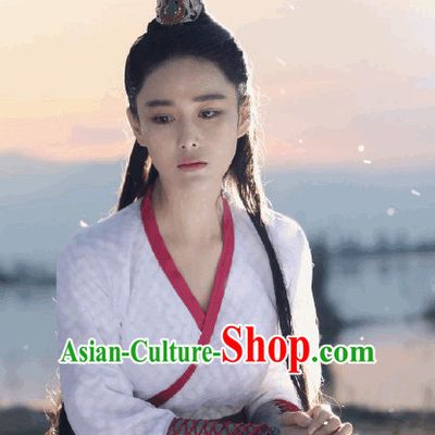 Ancient Chinese Wigs and Hair Jewelry