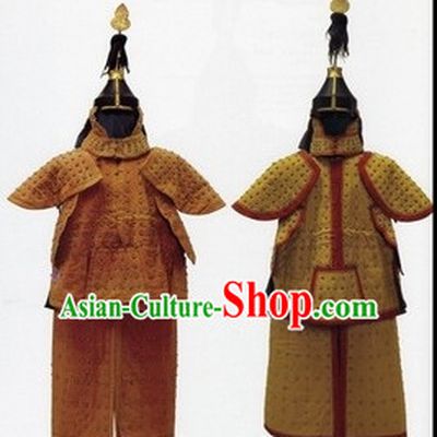 Chinese Classical Qing Dynasty General Armor Costume and Helmet
