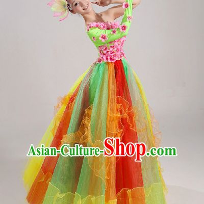 Asian Dance Costume Group Dance Costumes Dancewear China Dress Dance Wear and Headpieces Complete Set