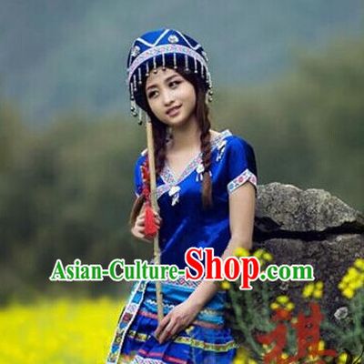 Chinese Folk Ethnic Clothes and Hat Complete Set