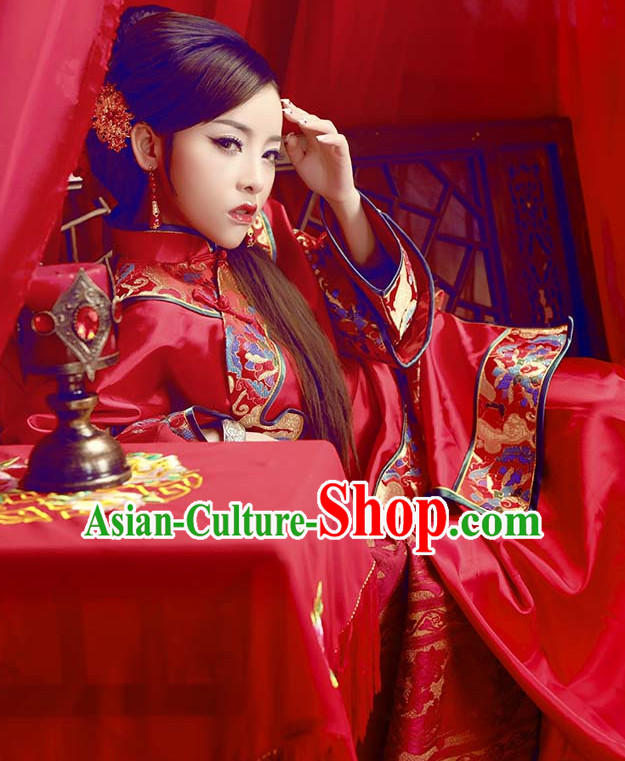 Chinese Mandarin Traditional Bridal Wedding Dress and Hair Accessories Complete Set Chinese Mandarin Traditional Bridal Wedding Dress and Hair Accessories Complete Set