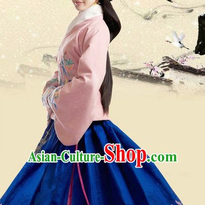 Ancient Chinese Ming Dynasty Garment Complete Set for Women