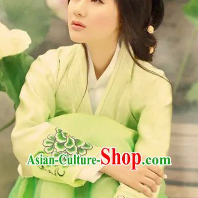 Light Green Chinese Classic  Han Dynasty Clothes Garment and Hair Jewelry Complete Set for Women
