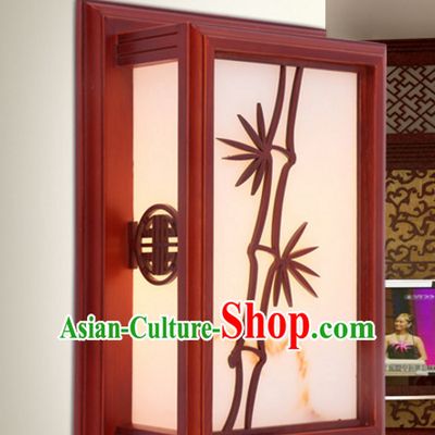 Chinese Ancient Handmade and Carved Natural Wood Wall Palace Lantern