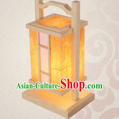 Chinese Ancient Handmade and Carved Natural Wood Desk Palace Lantern