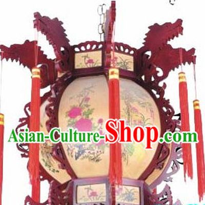 Chinese Ancient Handmade and Carved Natural Wood Hanging Lantern