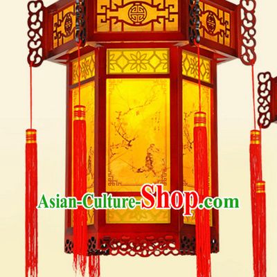 Chinese Classical Handmade and Carved Natural Wood Hanging Palace Lantern