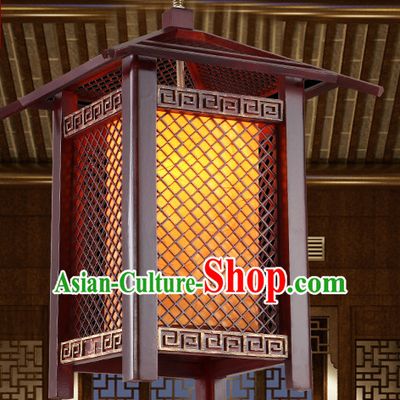 Traditional Chinese Classical Natural Wood and Carved Temple Shape Hanging Palace Lantern