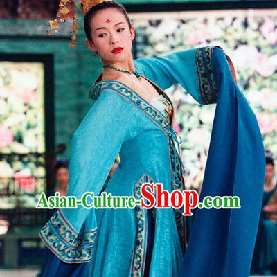 Ancient Chinese Long Water Sleeve Dance Costumes for Women