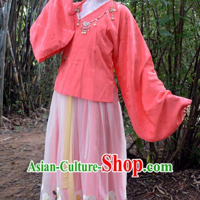 Ancient Chinese Song Dynasty Clothing and Hair Accessories Complete Set for Women
