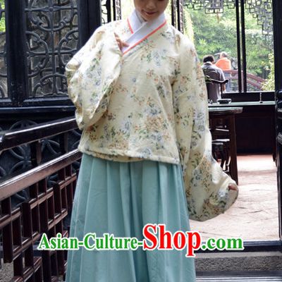 Ancient Chinese Song Dynasty Clothing and Hair Accessories Complete Set for Women