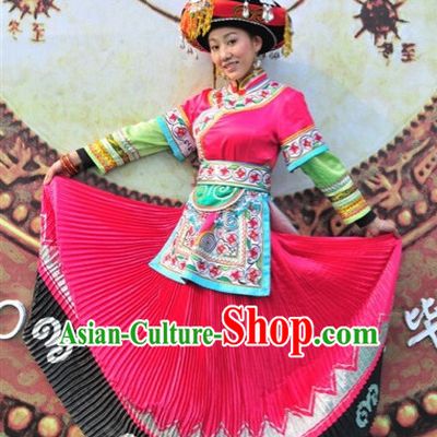 Chinese Folk Ethnic Traditional Clothes Garment and Hat Complete Set for Women