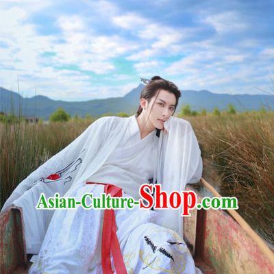 Chinese Ancient Han Dynasty Embroidered Crane Hanfu Clothing