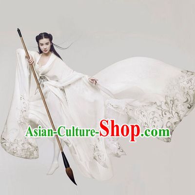 Asian Ancient Tang Dynasty Beauty Long Robes Clothing