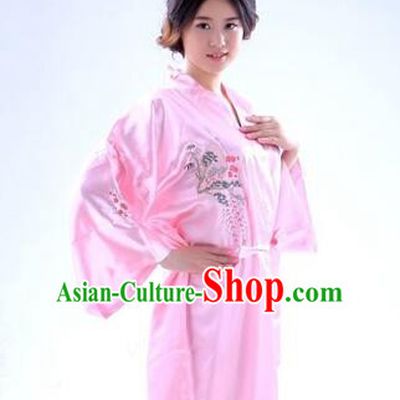 Kimono Japanese Traditional Clothes Stage Show Wafuku Aristolochia ringens Tomesode Pink