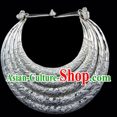 Traditional Chinese Miao Ethnic Minority Necklace Miao Ethnic Silver Jewelry Accessories