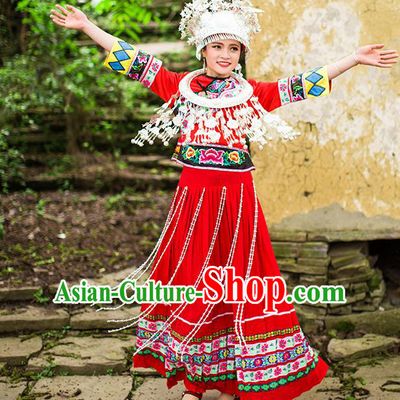 Traditional Chinese Miao Nationality Dancing Costume Accessories Necklace, Hmong Female Folk Dance Ethnic Pleated Skirt and Headwear, Chinese Minority Nationality Embroidery Costume and Hat for Women