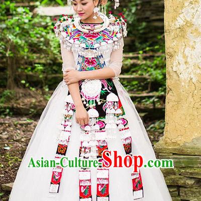 Traditional Chinese Miao Nationality Wedding Costume Accessories Crown, Necklace, Hmong Female Wedding Ethnic Pleated Dress and Phoenix Silver Headwear, Chinese Minority Nationality Embroidery Costume and Hat for Women