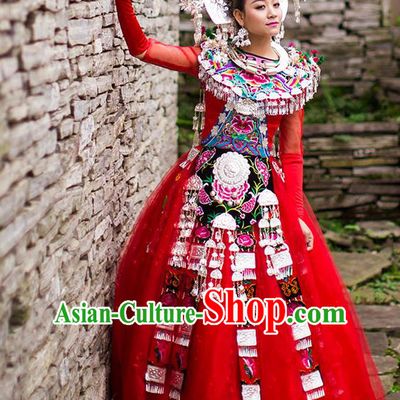Traditional Chinese Miao Nationality Wedding Costume Accessories Crown, Necklace, Hmong Female Wedding Ethnic Pleated Dress and Phoenix Silver Headwear, Chinese Minority Nationality Embroidery Costume and Hat for Women