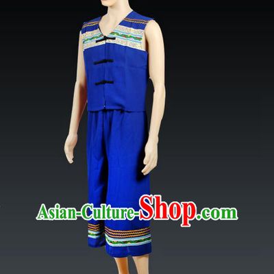 Traditional Chinese Miao Nationality Folk Dance Ethnic Wear, China Clothing Costume Ethnic Dresses Cultural Dances Costumes Complete Set for Men