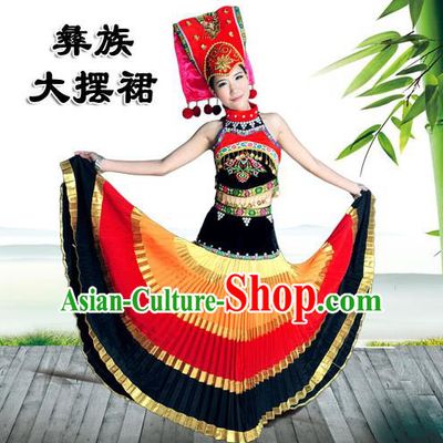 Traditional Chinese Yi Nationality Dancing Costume, Yi People Female Folk Dance Ethnic Pleated Skirt, Chinese Minority Nationality Embroidery Costume for Women
