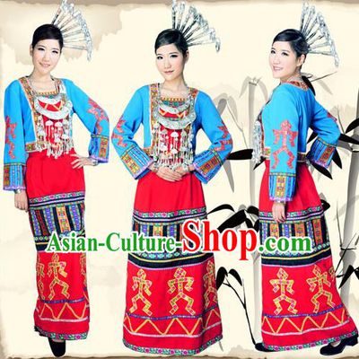 Traditional Chinese Li Nationality Dancing Costume, Li People Female Folk Dance Ethnic Pleated Skirt, Chinese Minority Nationality Embroidery Costume for Women