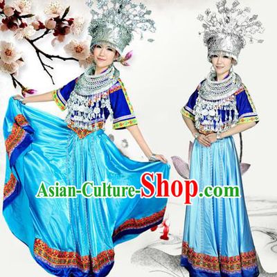 Traditional Chinese Miao Nationality Dancing Costume Accessories Necklace, Hmong Female Folk Dance Ethnic Pleated Skirt and Sliver Headwear, Chinese Minority Nationality Embroidery Costume and Hat for Women