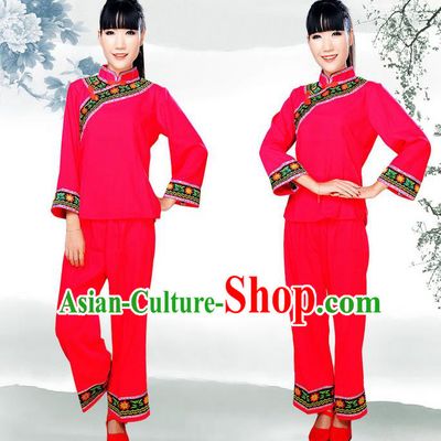Traditional Chinese Tujia Nationality Dancing Costume, Tujiazu Female Folk Dance Ethnic Dress, Chinese Tujia Minority Nationality Embroidery Costume for Women