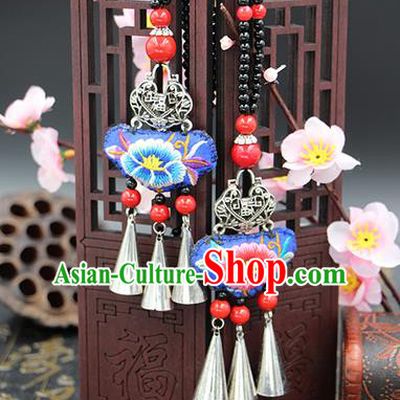 Traditional Chinese Miao Nationality Necklace, Hmong Folk Wedding Embroidery Sweater Chain, Chinese Minority Nationality Jewelry Accessories for Women