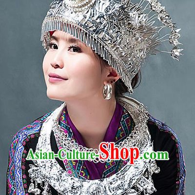 Traditional Chinese Miao Nationality Necklace, Hmong Folk Wedding Phoenix Silver Headwear, Chinese Minority Nationality Crown Jewelry Accessories Set for Women