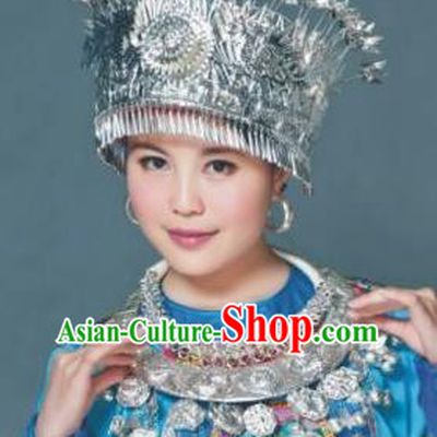 Traditional Chinese Miao Nationality Necklace, Hmong Folk Wedding Phoenix Silver Headwear, Chinese Minority Nationality Crown Jewelry Accessories Set for Women