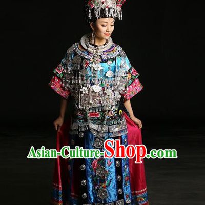 Traditional Chinese Miao Nationality Wedding Costume Accessories Crown, Necklace, Hmong Female Wedding Ethnic Dress and Phoenix Silver Headwear, Chinese Minority Nationality Embroidery Costume and Hat for Women