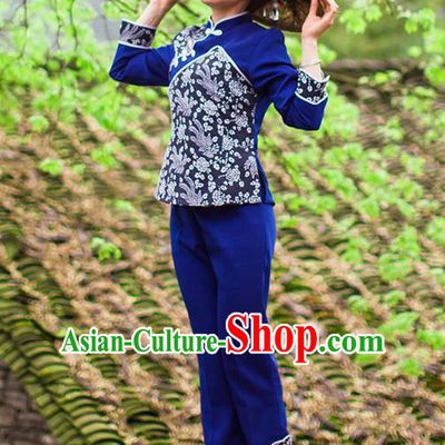 Traditional Chinese Tujia Nationality Dancing Costume, Tujiazu Female Folk Dance Ethnic Dress Set, Chinese Minority Tujia Nationality Embroidery Costume for Women