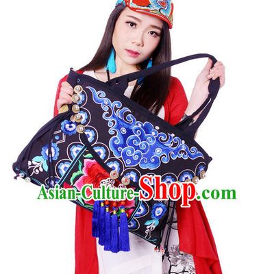 Traditional Chinese Miao Nationality Jewelry Accessories Bags, Hmong Ethnic Accessories Embroidery Shoulder Handbags for Women