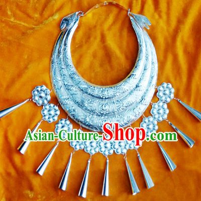 Chinese Princess Miao Tribe Silver Necklace