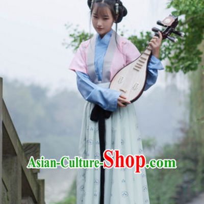 Chinese National Costumes Clothing and Headwear Complete Set for Women