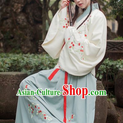 Ancient Chinese Embroidered Squirrel Hanfu Garment Top and Bottom Clothing Complete Set