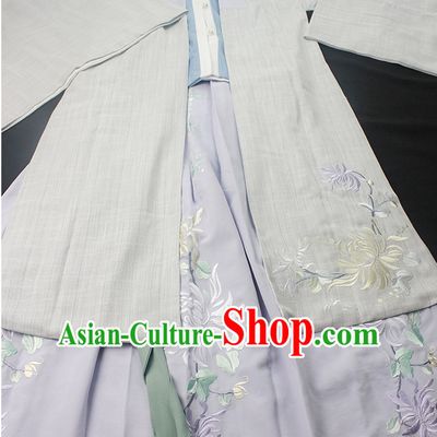 Ancient Chinese Embroidered Hanfu Garment Top and Bottom Clothing Complete Set for Women or Girls