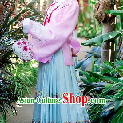 Ancient Chinese Ming Dynasty Princess Empress Queen Embroidered Clothing and Headpieces Complete Set for Women or Girls