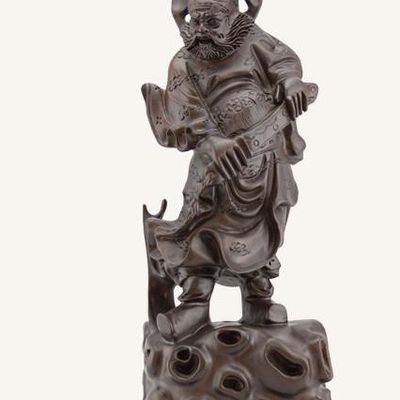 0.46 Meter Chinese Classical Hands Carved Wooden Sculptures of Zhong Kui